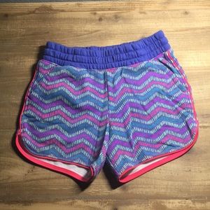 Girls multicolored Chevron shorts
